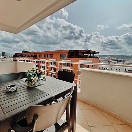 Cozy Rooftop Apartment - Your Home, Away From Home! Tirana Exterior photo